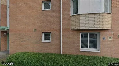 Lägenheter till salu i Huddinge - Bild från Google Street View