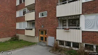 Lägenheter till salu i Huddinge - Bild från Google Street View