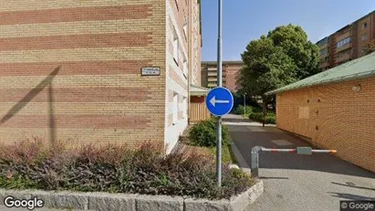 Bostadsrätter till salu i Botkyrka - Bild från Google Street View