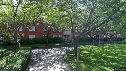 Bostadsrätter till salu i Huddinge - Bild från Google Street View