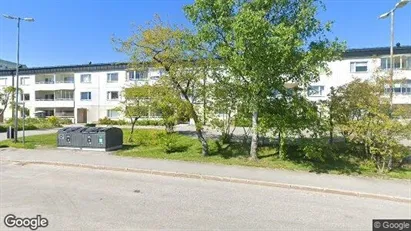 Lägenheter till salu i Haninge - Bild från Google Street View