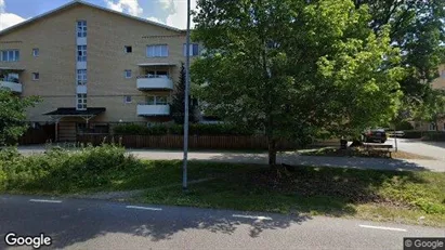Lägenheter till salu i Botkyrka - Bild från Google Street View
