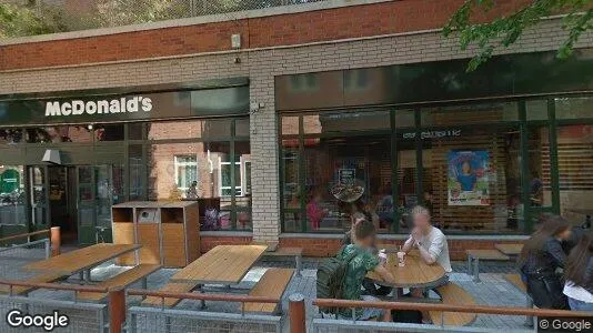 Lägenheter till salu i Huddinge - Bild från Google Street View