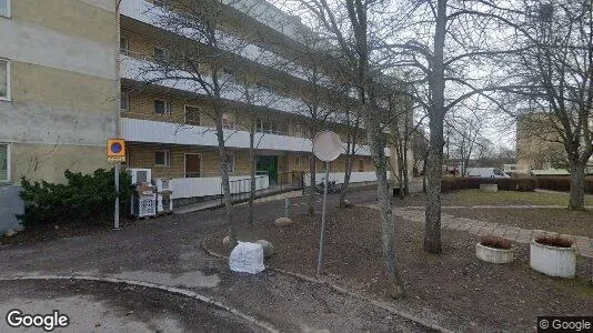 Lägenheter att hyra i Huddinge - Bild från Google Street View