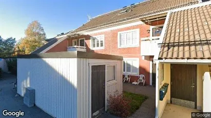 Bostadsrätter till salu i Upplands-Bro - Bild från Google Street View