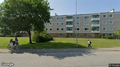 Ungdomsbostäder  i  Trollhättan