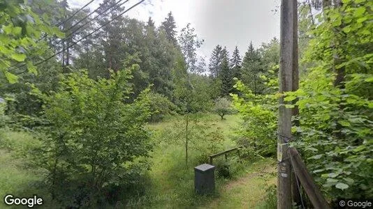 Lägenheter till salu i Huddinge - Bild från Google Street View