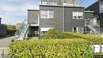 Bostadsrätter till salu i Varberg - Bild från Google Street View Bostadsrätter till salu i Varberg - Bild från Google Street View