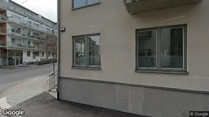 Lägenheter till salu i Haninge - Bild från Google Street View