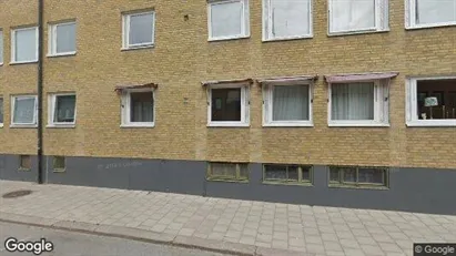 Lägenheter till salu i Vänersborg - Bild från Google Street View Lägenheter till salu i Vänersborg - Bild från Google Street View