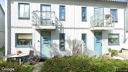 Lägenheter att hyra i Västra hisingen - Bild från Google Street View Lägenheter att hyra i Västra hisingen - Bild från Google Street View
