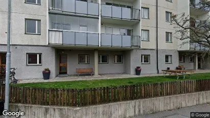 Lägenheter till salu i Sollentuna - Bild från Google Street View Lägenheter till salu i Sollentuna - Bild från Google Street View