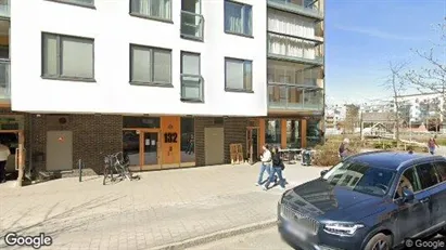 Bostadsrätter till salu i Solna - Bild från Google Street View Bostadsrätter till salu i Solna - Bild från Google Street View