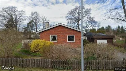 Lägenheter att hyra i Järfälla - Bild från Google Street View Lägenheter att hyra i Järfälla - Bild från Google Street View