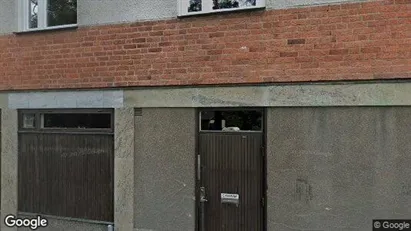 Lägenheter att hyra i Finspång - Bild från Google Street View Lägenheter att hyra i Finspång - Bild från Google Street View