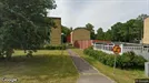 Lägenhet att hyra, Mönsterås, Blomstermåla, &lt;span class=&quot;blurred street&quot; onclick=&quot;ProcessAdRequest(5402155)&quot;&gt;&lt;span class=&quot;hint&quot;&gt;Se gatunamn&lt;/span&gt;[xxxxxxxxxx]&lt;/span&gt;