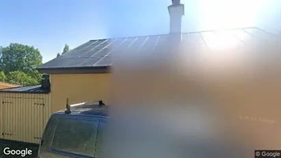 Lägenheter att hyra i Enköping - Bild från Google Street View Lägenheter att hyra i Enköping - Bild från Google Street View