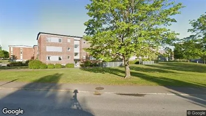Lägenheter att hyra i Kalmar - Bild från Google Street View Lägenheter att hyra i Kalmar - Bild från Google Street View