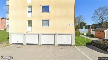 Lägenheter att hyra i Norrtälje - Bild från Google Street View Lägenheter att hyra i Norrtälje - Bild från Google Street View