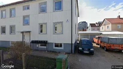 Lägenheter att hyra i Uddevalla - Bild från Google Street View Lägenheter att hyra i Uddevalla - Bild från Google Street View