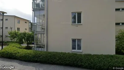 Bostadsrätter till salu i Botkyrka - Bild från Google Street View Bostadsrätter till salu i Botkyrka - Bild från Google Street View