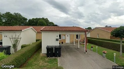 Lägenheter att hyra i Bromölla - Bild från Google Street View Lägenheter att hyra i Bromölla - Bild från Google Street View