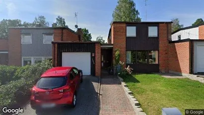 Lägenheter att hyra i Finspång - Bild från Google Street View Lägenheter att hyra i Finspång - Bild från Google Street View