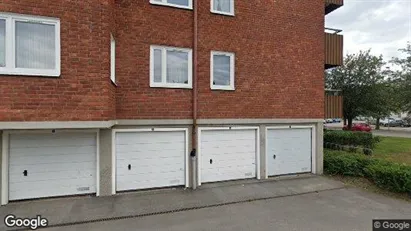 Lägenheter att hyra i Västerås - Bild från Google Street View Lägenheter att hyra i Västerås - Bild från Google Street View