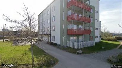 Lägenheter att hyra i Järfälla - Bild från Google Street View Lägenheter att hyra i Järfälla - Bild från Google Street View