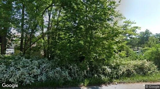 Bostadsrätter till salu i Täby - Bild från Google Street View