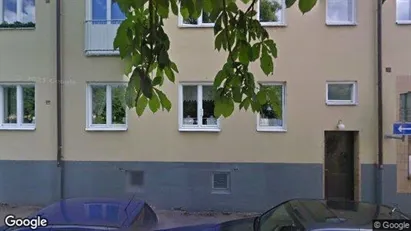 Lägenheter till salu i Trollhättan - Bild från Google Street View Lägenheter till salu i Trollhättan - Bild från Google Street View