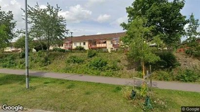 Lägenheter att hyra i Mjölby - Bild från Google Street View Lägenheter att hyra i Mjölby - Bild från Google Street View