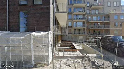 Bostadsrätter till salu i Täby - Bild från Google Street View Bostadsrätter till salu i Täby - Bild från Google Street View