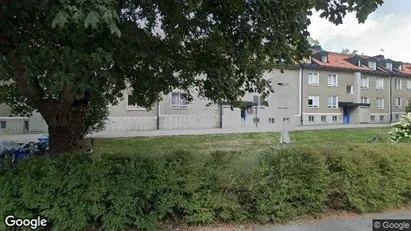Bostadsrätter till salu i Huddinge - Bild från Google Street View