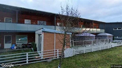 Lägenheter att hyra i Upplands Väsby - Bild från Google Street View Lägenheter att hyra i Upplands Väsby - Bild från Google Street View