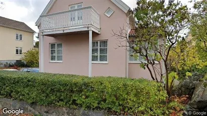 Lägenheter till salu i Område ej specificerat - Bild från Google Street View Lägenheter till salu i Område ej specificerat - Bild från Google Street View