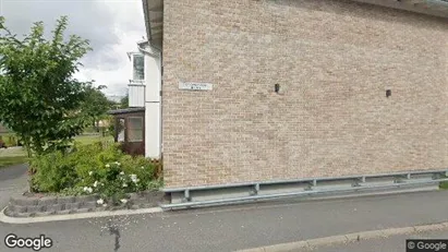 Lägenheter till salu i Botkyrka - Bild från Google Street View Lägenheter till salu i Botkyrka - Bild från Google Street View