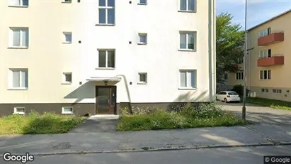 Lägenheter till salu i Söderort - Bild från Google Street View Lägenheter till salu i Söderort - Bild från Google Street View