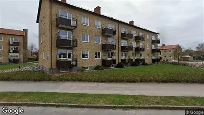 Lägenheter till salu i Halmstad - Bild från Google Street View Lägenheter till salu i Halmstad - Bild från Google Street View
