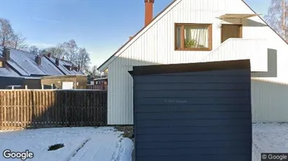 Lägenheter att hyra i Stenungsund - Bild från Google Street View Lägenheter att hyra i Stenungsund - Bild från Google Street View