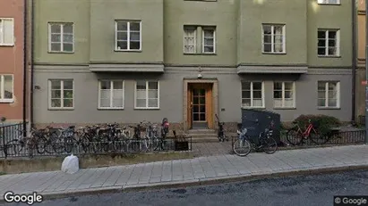 Lägenheter till salu i Södermalm - Bild från Google Street View Lägenheter till salu i Södermalm - Bild från Google Street View