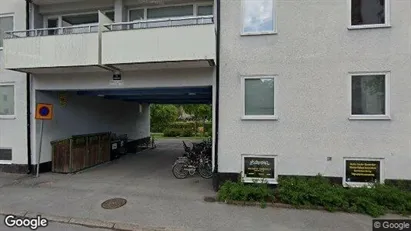Lägenheter till salu i Söderort - Bild från Google Street View Lägenheter till salu i Söderort - Bild från Google Street View
