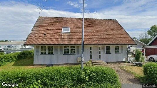 Lägenheter till salu i Österåker - Bild från Google Street View