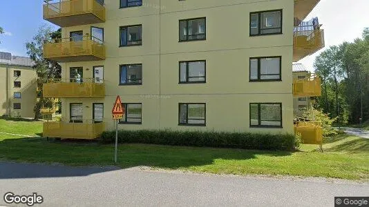 Lägenheter att hyra i Huddinge - Bild från Google Street View
