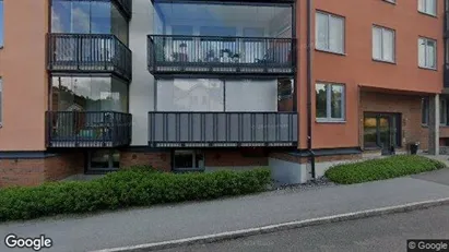 Lägenheter till salu i Huddinge - Bild från Google Street View