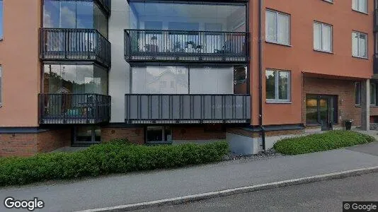Lägenheter till salu i Huddinge - Bild från Google Street View