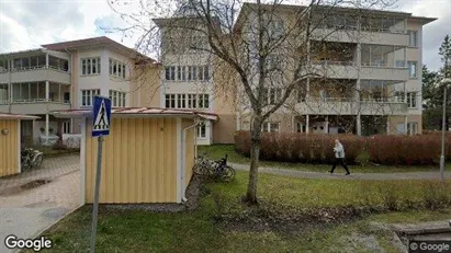 Lägenheter till salu i Haninge - Bild från Google Street View