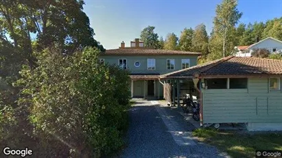 Lägenheter att hyra i Håbo - Bild från Google Street View