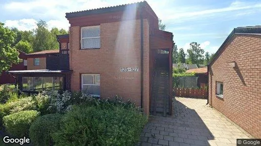 Lägenheter till salu i Botkyrka - Bild från Google Street View