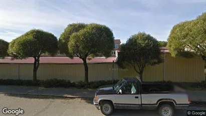 Bostadsrätter till salu i Köping - Bild från Google Street View